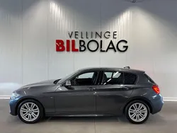 Grå Begagnad 2017 BMW 118 M Sport Halvkombi | 149 500 kr (Marknadspris)