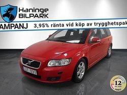 Röd Begagnad 2008 Volvo V50 Momentum Kombi | 39 900 kr (Marknadspris)