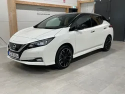 Vit Begagnad 2021 Nissan Leaf N-Connecta Halvkombi | 198 900 kr (Bra pris)