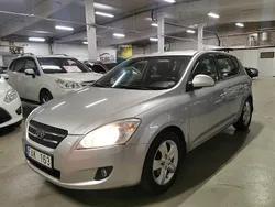 Silver Begagnad 2007 Kia Ceed 4 Halvkombi | 29 900 kr (Marknadspris)