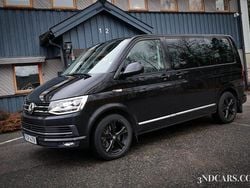 Svart Begagnad 2018 VW Multivan Highline Van | 369 900 kr (Marknadspris)