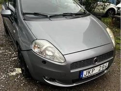 Grå Begagnad 2008 Fiat Grande Punto Dynamic Halvkombi | 18 000 kr