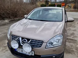 Brun Begagnad 2008 Nissan Qashqai SUV | 42 000 kr (Marknadspris)