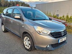 Ljusbrun Begagnad 2014 Dacia Lodgy Minibuss | 54 900 kr (Bra pris)