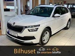 Vit Begagnad 2022 Skoda Kamiq Ambition SUV | 189 800 kr (Bra pris)
