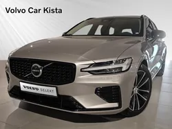 Ljusgrå Begagnad 2024 Volvo V60 Plus Kombi | 504 900 kr (Lite dyr)