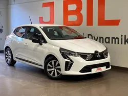 Vit Ny 2024 Mitsubishi Colt Invite Halvkombi | 229 900 kr (Lite dyr)