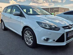 Vit Begagnad 2014 Ford Focus Kombi | 49 900 kr (Superpris)