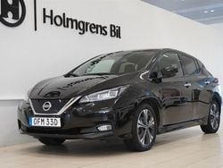 Svart Begagnad 2021 Nissan Leaf N-Connecta Halvkombi | 169 900 kr (Superpris)