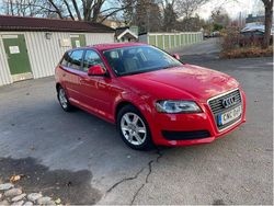 Röd Begagnad 2010 Audi A3 Sportback Halvkombi | 75 000 kr (Marknadspris)
