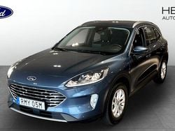 Blå (blue) Begagnad 2022 Ford Kuga Titanium SUV | 259 900 kr (Marknadspris)