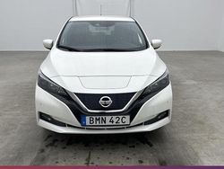 Vit Begagnad 2020 Nissan Leaf Halvkombi | 140 000 kr (Bra pris)