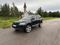 Svart Begagnad 2005 VW Touareg SUV | 45 000 kr (Superpris)