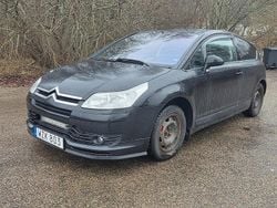 Svart Begagnad 2005 Citroën C4 Sportkupé | 16 900 kr (Marknadspris)
