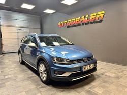 Blå Begagnad 2016 VW Golf Alltrack Kombi | 169 900 kr (Bra pris)