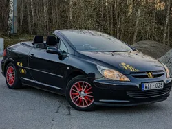 Svart Begagnad 2004 Peugeot 307 CC Cab | 34 900 kr (Marknadspris)