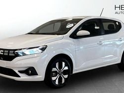 Vit (white) Ny 2025 Dacia Sandero Expression Halvkombi | 219 900 kr (Marknadspris)