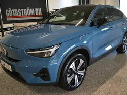 Blå Begagnad 2022 Volvo EC40 Plus SUV | 328 000 kr