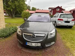 Grå Begagnad 2012 Opel Insignia Cosmo Halvkombi | 75 000 kr (Dyr)