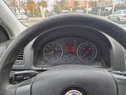 Silver Begagnad 2006 VW Golf V Halvkombi | 23 000 kr (Bra pris)