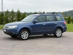 Mörkblå Begagnad 2010 Subaru Forester SUV | 97 000 kr (Marknadspris)