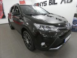 Svart (brun) Begagnad 2014 Toyota RAV4 Active SUV | 139 900 kr (Bra pris)