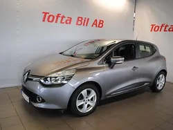 Grå Begagnad 2015 Renault Clio IV Halvkombi | 89 000 kr (Marknadspris)
