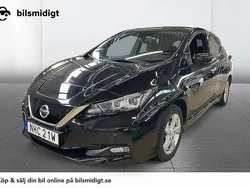 Svart Begagnad 2021 Nissan Leaf N-Connecta Halvkombi | 159 800 kr (Marknadspris)