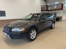 Brun Begagnad 2005 Volvo XC70 Kinetic SUV | 42 900 kr (Marknadspris)