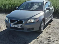 Blå Begagnad 2008 Volvo V50 Momentum Kombi | 38 000 kr (Marknadspris)