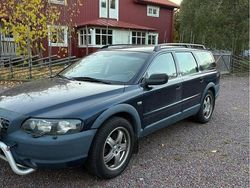 Blå Begagnad 2004 Volvo XC70 Business Edition SUV | 15 000 kr (Dyr)