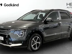 Grå (black) Begagnad 2022 Kia Niro Advance SUV | 359 900 kr (Dyr)