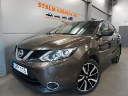 Brun Begagnad 2015 Nissan Qashqai 360º SUV | 129 900 kr (Marknadspris)