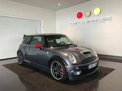 Mörkgrå metallic/svart läder Begagnad 2006 Mini Cooper S Halvkombi | 269 900 kr