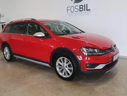 Röd Begagnad 2015 VW Golf Alltrack Kombi | 129 900 kr (Marknadspris)