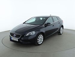 Svart Begagnad 2014 Volvo V40 Momentum Kombi | 120 000 kr (Marknadspris)