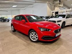 Röd (pure red) Begagnad 2022 Seat Leon ST Style Kombi | 199 000 kr (Marknadspris)