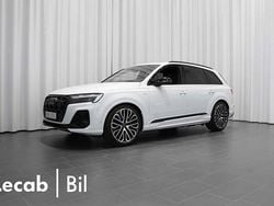 Vit (glaciärvit metallic) Ny 2025 Audi Q7 Design SUV | 1 079 000 kr (Marknadspris)