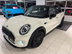 Vit Begagnad 2020 Mini Cooper Pepper Halvkombi | 189 900 kr (Marknadspris)