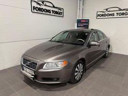 Grå Begagnad 2008 Volvo S80 Sedan | 49 900 kr (Marknadspris)