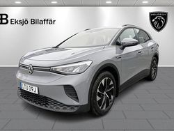 Grå Begagnad 2021 VW ID.4 Pro Performance SUV | 249 500 kr (Marknadspris)