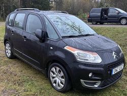 Svart Begagnad 2010 Citroën C3 Picasso Minibuss | 24 000 kr (Marknadspris)