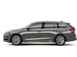 Grå Ny 2025 Skoda Octavia Kombi | 375 000 kr (Marknadspris)