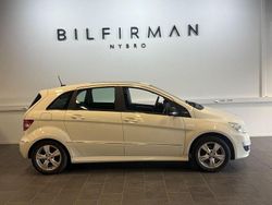 Vit Begagnad 2009 Mercedes B170 Minibuss | 49 900 kr (Marknadspris)