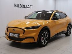 Orange Begagnad 2022 Ford Mustang Mach-E Standard Range SUV | 539 900 kr