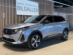 Grå Begagnad 2022 Peugeot 3008 GT SUV | 299 900 kr (Marknadspris)