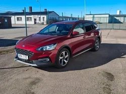Röd Begagnad 2019 Ford Focus Active Kombi | 164 000 kr (Marknadspris)