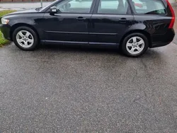 Svart Begagnad 2008 Volvo V50 Kinetic Kombi | 20 000 kr (Superpris)