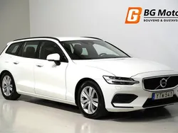 Vit Begagnad 2018 Volvo V60 Momentum Kombi | 199 700 kr (Marknadspris)