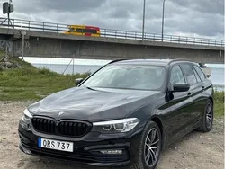 Svart Begagnad 2018 BMW 520 M Sport Kombi | 153 900 kr (Dyr)
